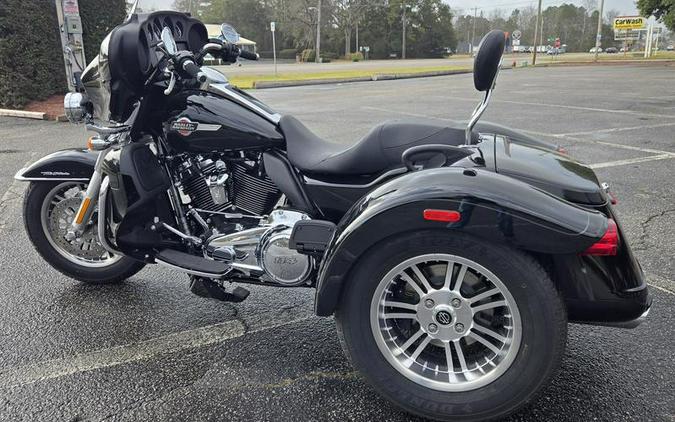 2024 Harley-Davidson® FLHTCUTG - Tri Glide® Ultra