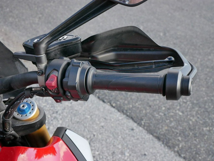 2021 Ducati Diavel 1260 S Ducati Red 1260