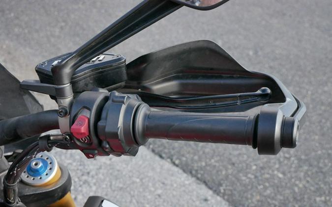 2021 Ducati Diavel 1260 S Ducati Red 1260