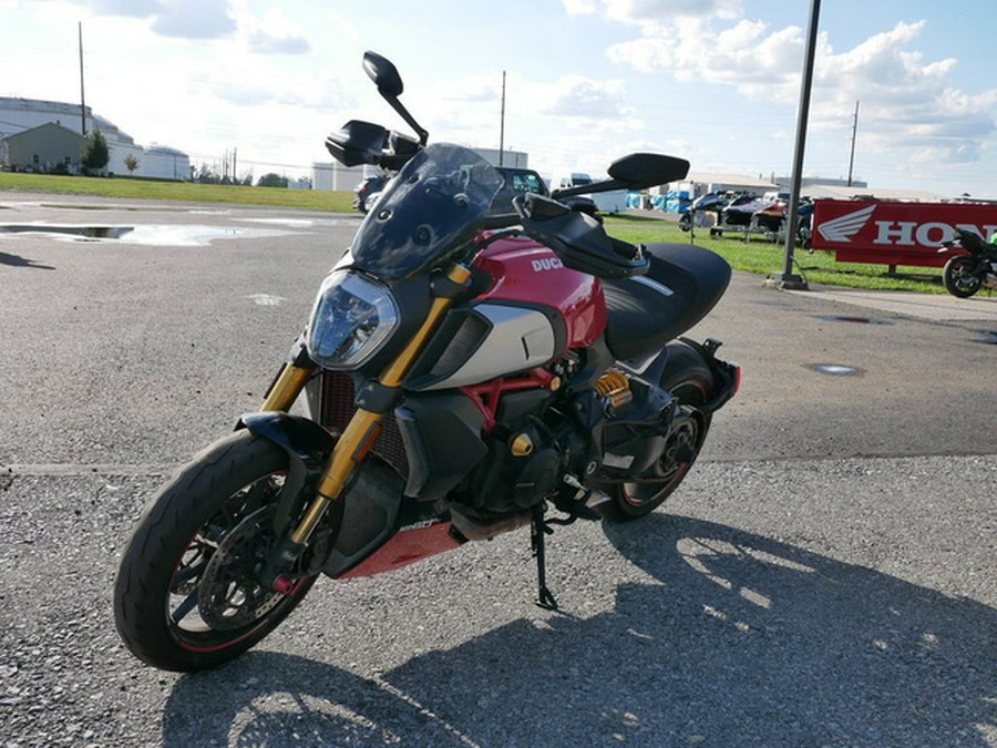 2021 Ducati Diavel 1260 S Ducati Red 1260