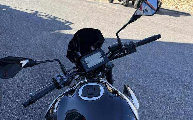 2025 Kawasaki Z900 ABS Galaxy Silver/Metallic Spark Black