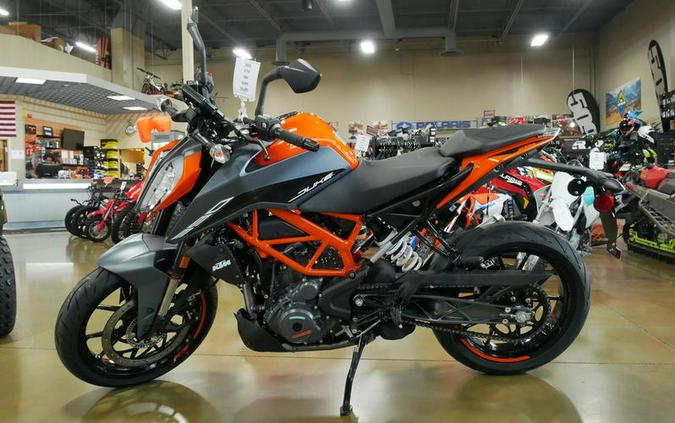 2023 KTM 390 Duke