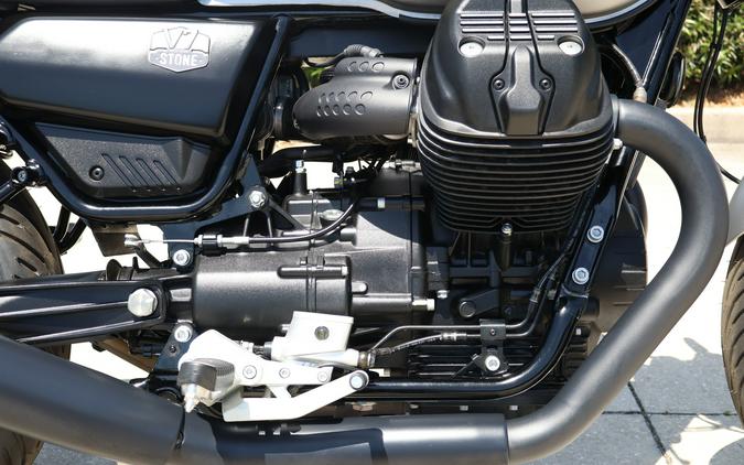 2023 Moto Guzzi V7 Stone