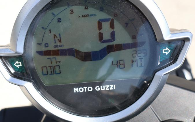 2023 Moto Guzzi V7 Stone