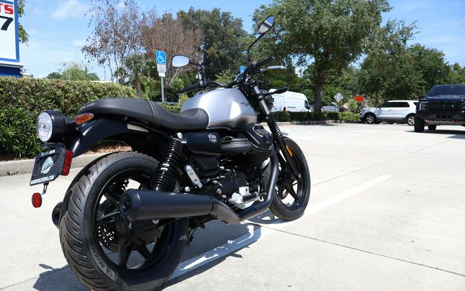 2023 Moto Guzzi V7 Stone