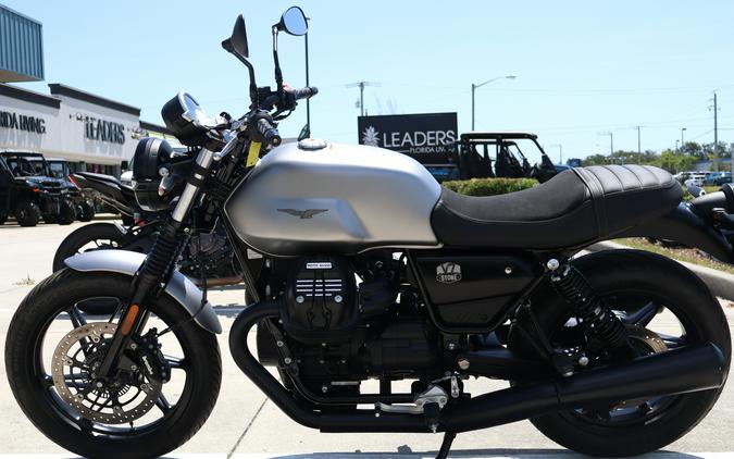 2023 Moto Guzzi V7 Stone