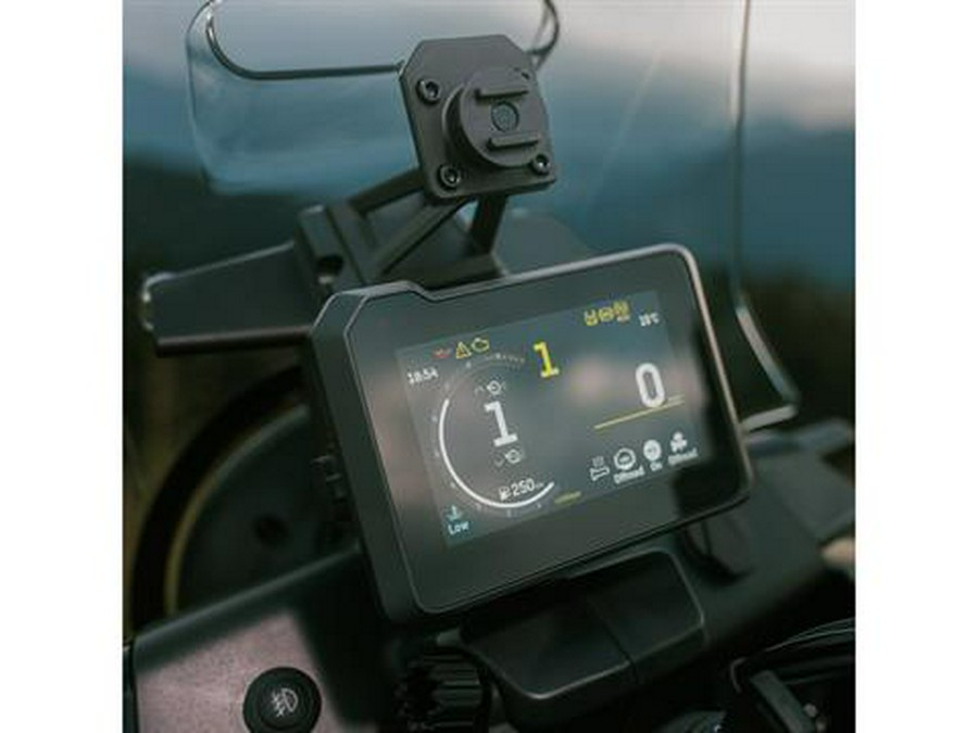 2025 Husqvarna Norden 901 Expedition