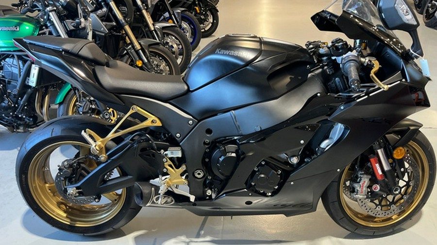2024 Kawasaki ZX1002MRFAL