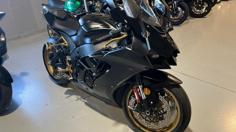 2024 Kawasaki ZX1002MRFAL