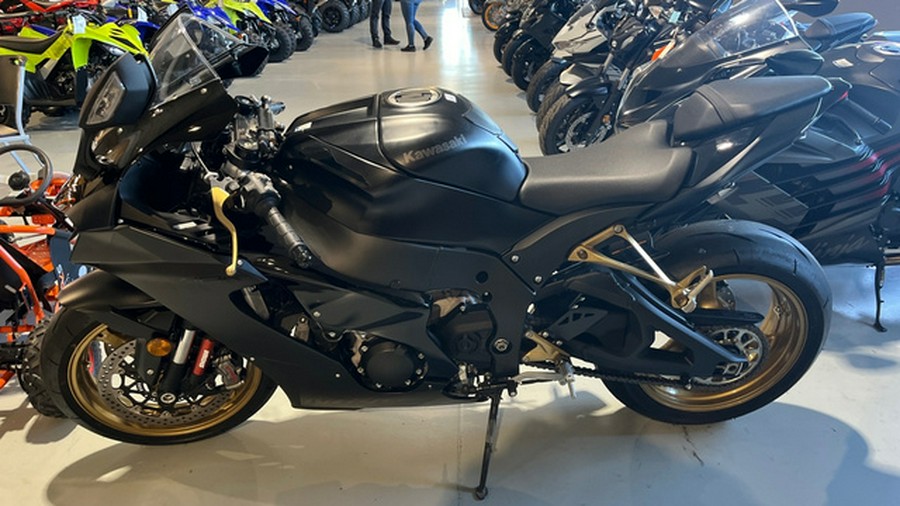 2024 Kawasaki ZX1002MRFAL
