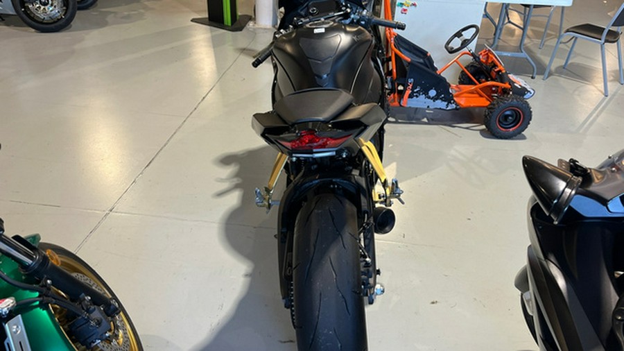 2024 Kawasaki ZX1002MRFAL