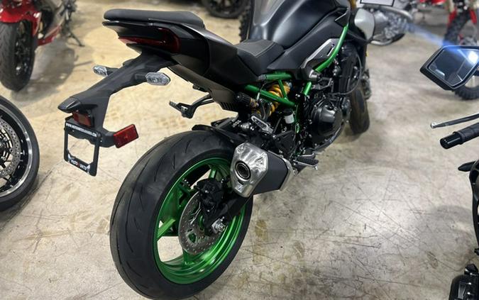 2026 Kawasaki Z900 SE ABS