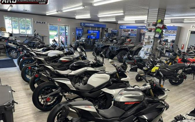 2026 Polaris® Ranger Crew XP 1000 NorthStar Edition Ultimate Blue Labyrinth