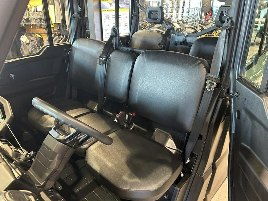 2026 Can-Am® Defender MAX DPS CAB HD10