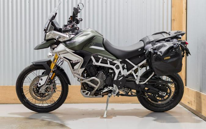 2022 Triumph Tiger 900 Rally Pro Matte Khaki Green