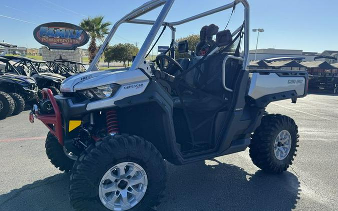 New 2024 CAN-AM DEFENDER X MR HD10 HYPER SILVER AND LEGION RED