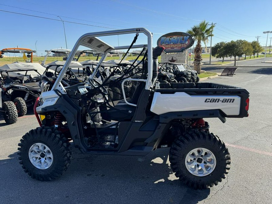 New 2024 CAN-AM DEFENDER X MR HD10 HYPER SILVER AND LEGION RED