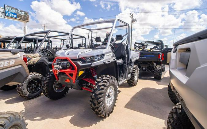 New 2024 CAN-AM DEFENDER X MR HD10 HYPER SILVER AND LEGION RED