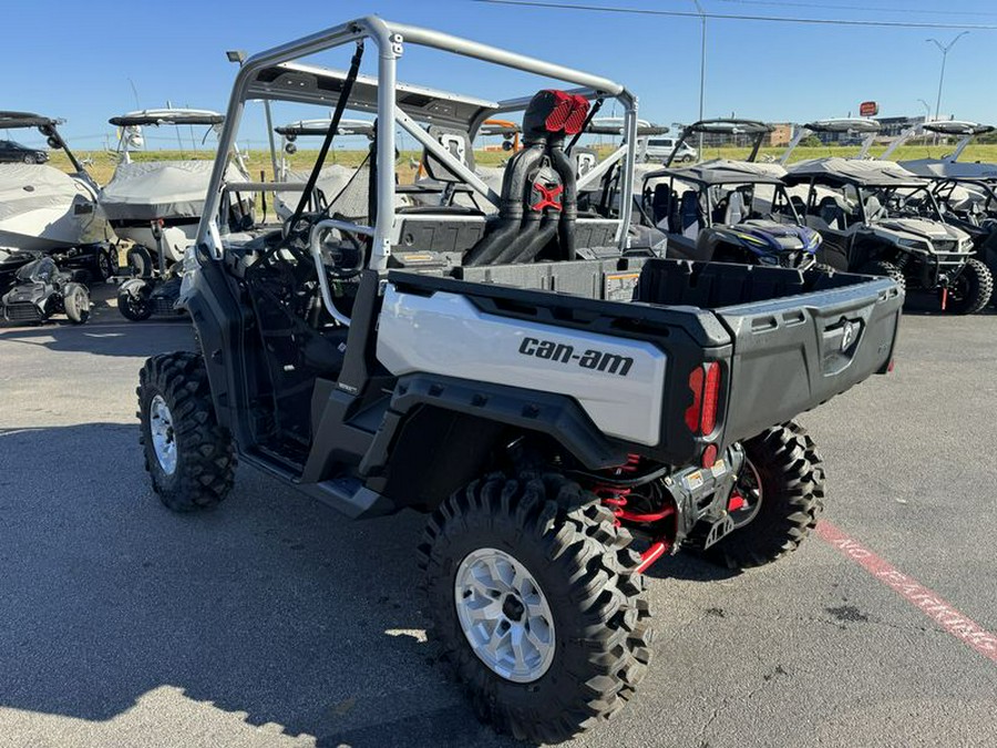 New 2024 CAN-AM DEFENDER X MR HD10 HYPER SILVER AND LEGION RED