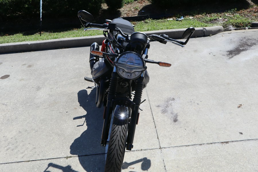 2024 Moto Guzzi V7 Stone