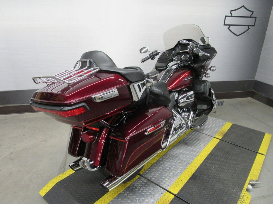 2017 Harley-Davidson® FLTRU - Road Glide® Ultra