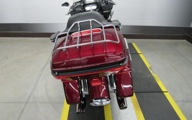 2017 Harley-Davidson® FLTRU - Road Glide® Ultra