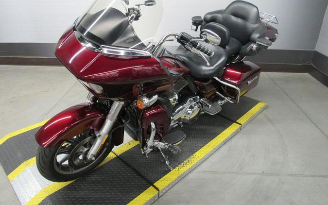 2017 Harley-Davidson® FLTRU - Road Glide® Ultra