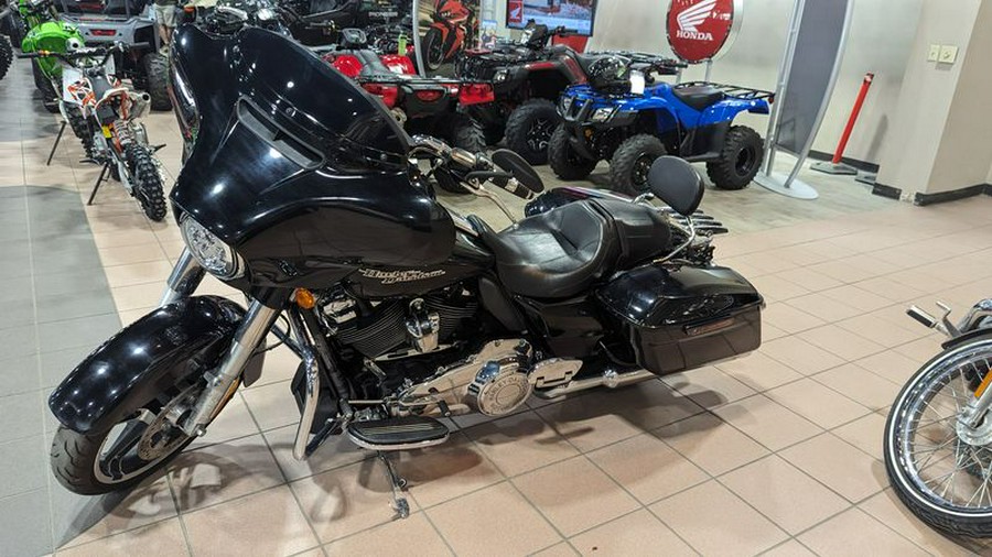 Used 2017 HARLEY STREET GLIDE SPECIAL