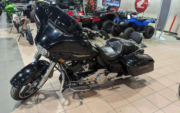 Used 2017 HARLEY STREET GLIDE SPECIAL