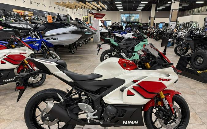 2026 Yamaha YZF-R3 ABS CA 70TH ANNIVERSARY EDITION
