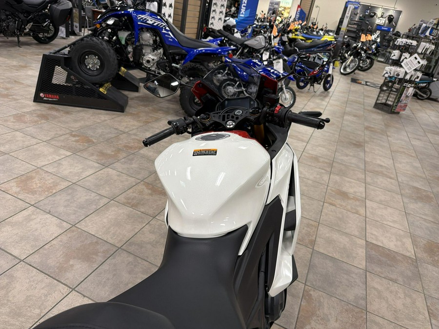 2026 Yamaha YZF-R3 ABS CA 70TH ANNIVERSARY EDITION