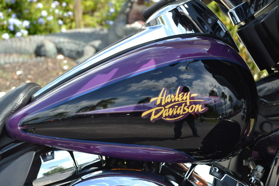 2011 Harley-Davidson Electra Glide® Ultra Classic® - FLHTCU