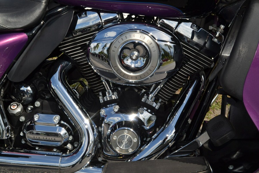 2011 Harley-Davidson Electra Glide® Ultra Classic® - FLHTCU
