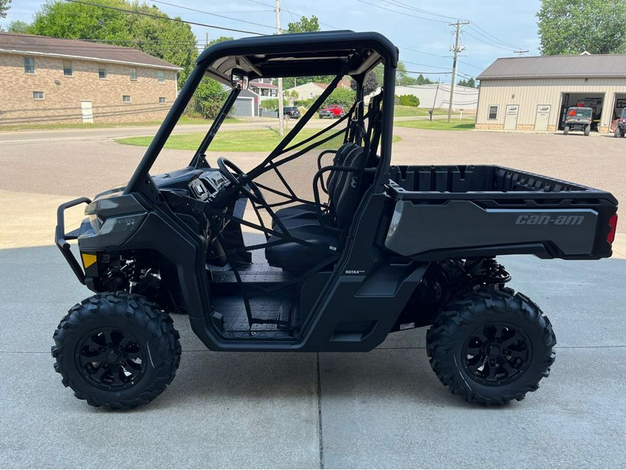 2024 Can-Am Defender XT HD10 Stone Gray