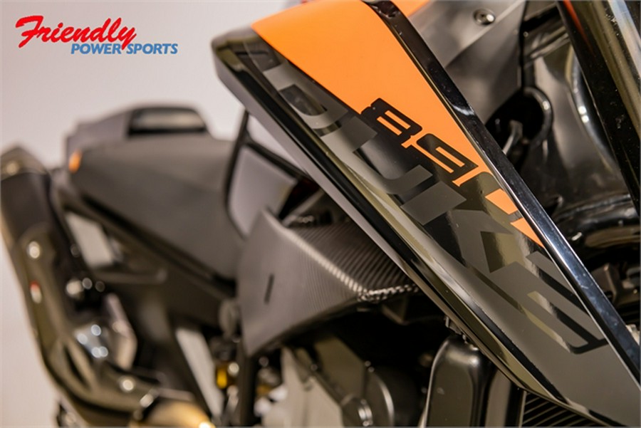 2022 KTM Duke 890