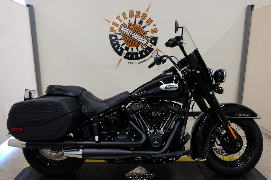 New 2023 Harley-Davidson Heritage Classic Cruiser FLHCS Motorcycle For Sale In Miami, Florida