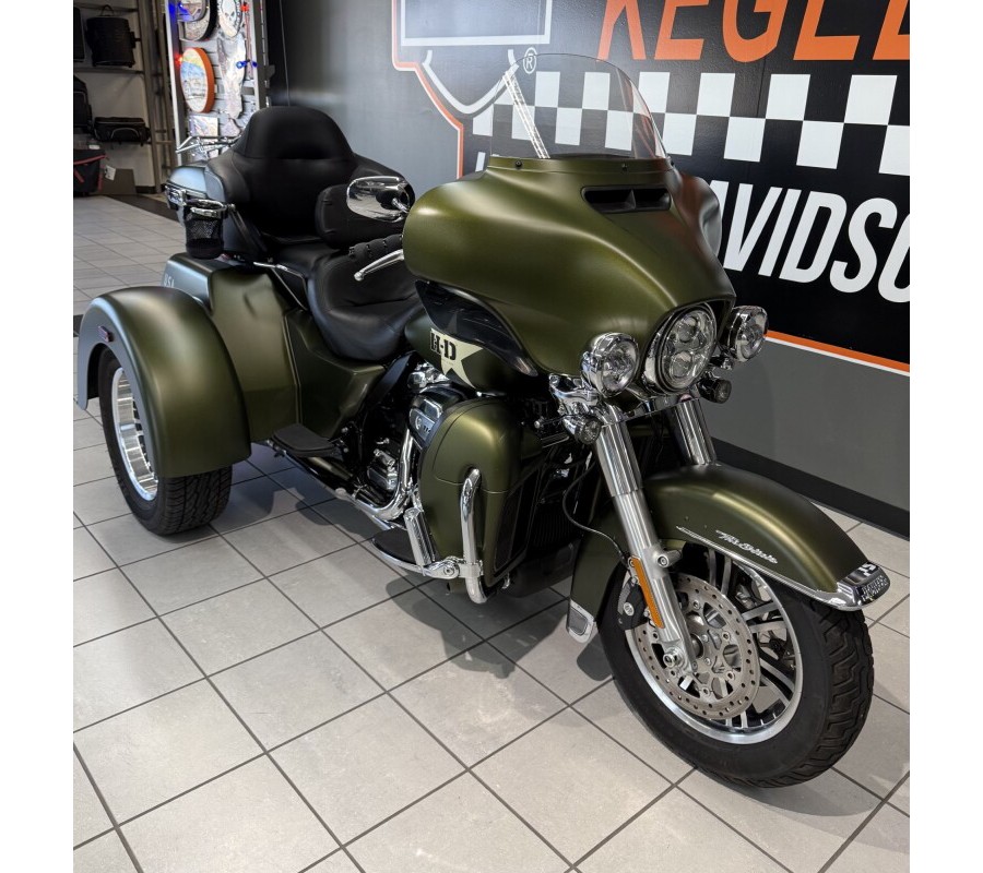 2022 Harley-Davidson® Tri Glide® Ultra Mineral Green Denim