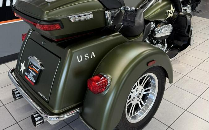 2022 Harley-Davidson® Tri Glide® Ultra Mineral Green Denim