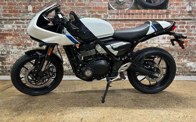 2026 Triumph Thruxton 400