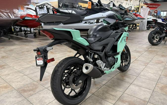 2026 Yamaha YZF-R3 ABS