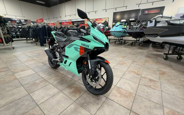 2026 Yamaha YZF-R3 ABS