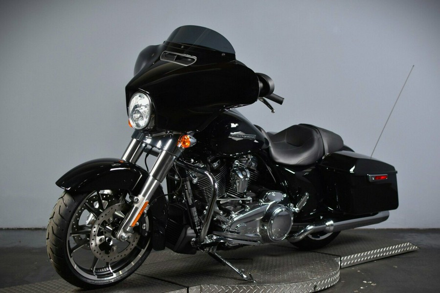 2023 Harley-Davidson® Street Glide®