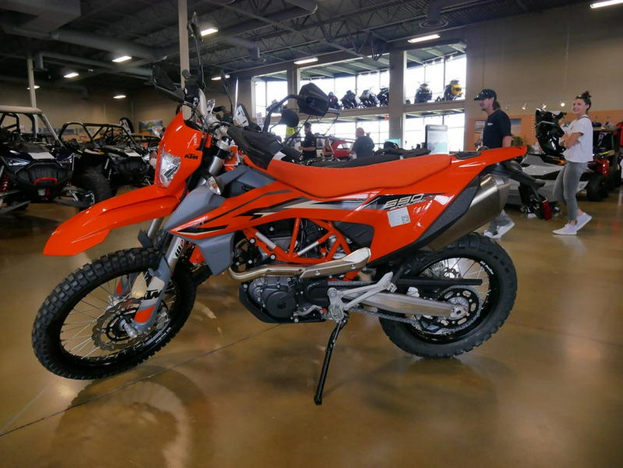 2023 KTM 690 Enduro R