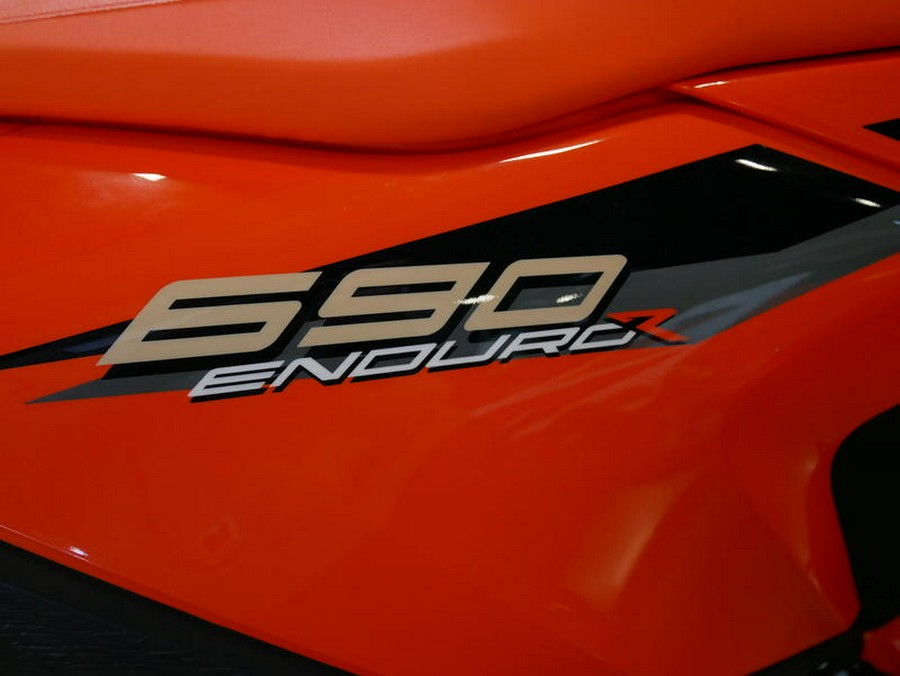 2023 KTM 690 Enduro R