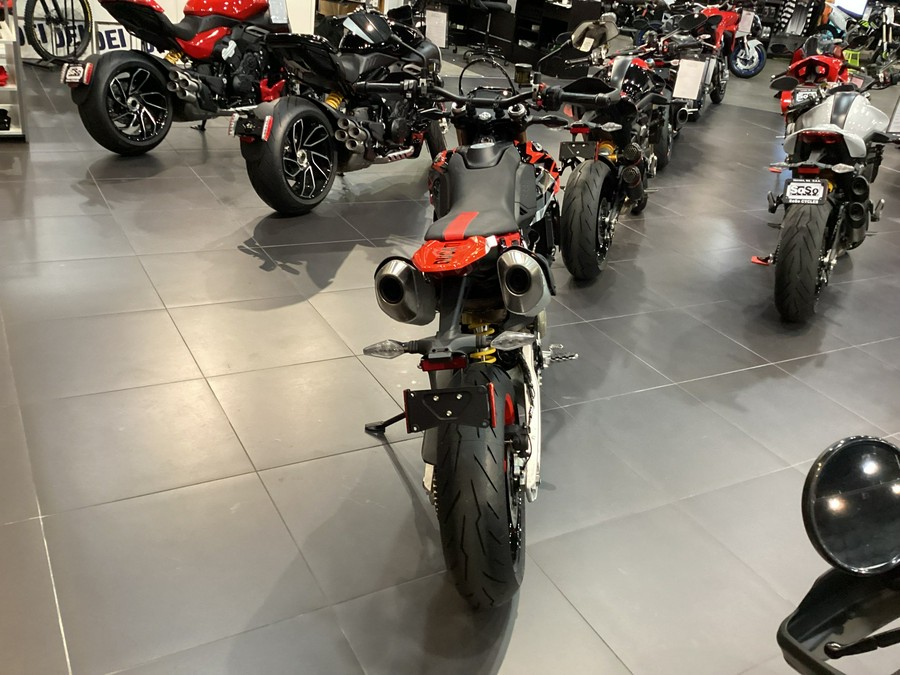 2025 Ducati Hypermotard 698 RVE