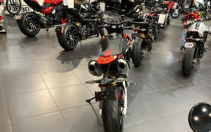 2025 Ducati Hypermotard 698 RVE