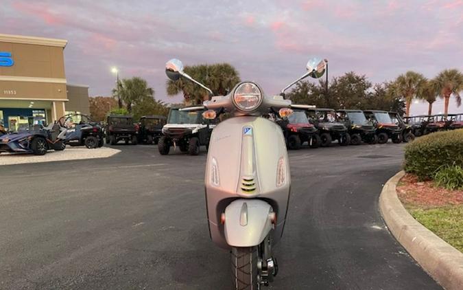 2025 Vespa Primavera 50 Tech