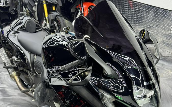 2023 SUZUKI GSX1300RRM3 HAYABUSA, 8540 miles, Carbon Fiber M4 Exhaust, Frame Slides and smoke windscreen.