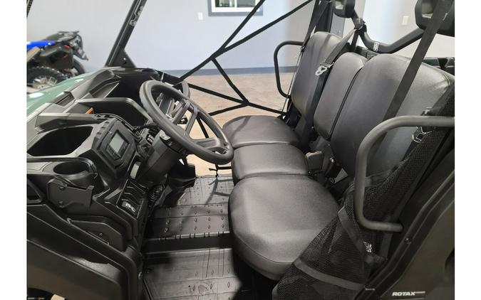 2026 Can-Am Defender DPS HD7