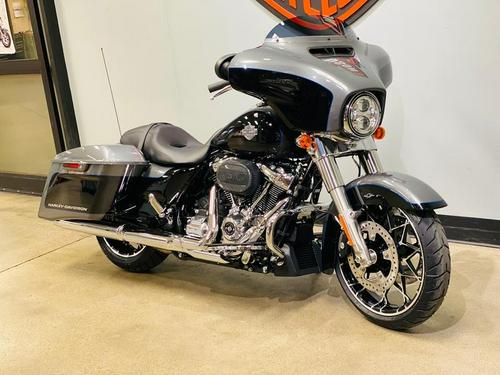 2021 Harley-Davidson Street Glide Special Review: Performance and Style